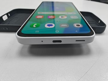 01-200798104: Samsung galaxy a16 4/128gb