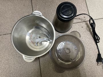 Б/в Блендер-подрібнювач ручний Без Виробника без моделі 01-200804689