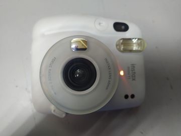 Б/в Фотокамера миттєвого друку Fujifilm instax mini 11 01-200802870