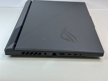 Б/у Ноутбук Asus 16/core i7-13650hx ddr5/16gb ddr5/ssd 512 gb/geforce rtx4060 8gb 01-200815822