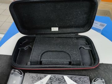 Б/в Ігрова приставка Nintendo switch 01-200828402