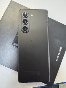 Б/в Мобільний телефон Samsung galaxy fold5 12/512gb 01-200829768