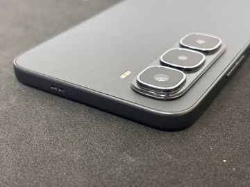 Б/у Мобильный телефон Infinix hot 60i 4/128gb 01-200833630