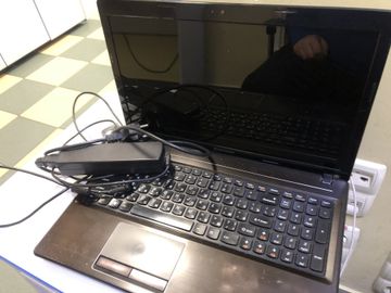 Б/в Ноутбук Lenovo 15/pentium b950 ddr3/8gb ddr3/hdd 500 gb/ssd *відсутній/*інтегрована 01-200835580