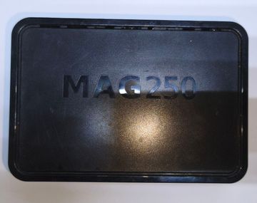Б/в HD-медіаплеєр Mag 250 01-200835591