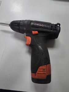 Б/в Шурупокрут Dnipro-M cd-12c compact 1акб зп 01-200847493