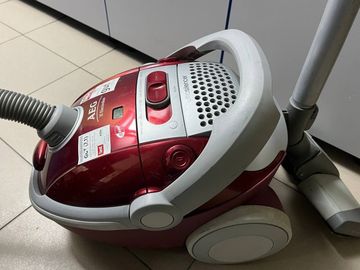 Б/у Пылесос Electrolux aus 4045 01-200848266