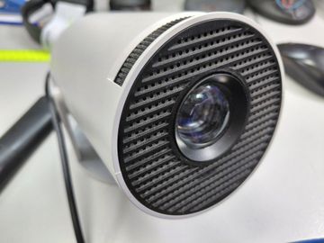 Б/у Проектор Magcubic hy300 01-200859699