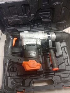 Б/в Перфоратор Dnipro-M пе-4020бм 01-200868044