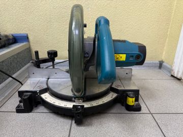 Б/в Пила торцева Makita mls100 01-200871926