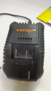 Б/в Шурупокрут Dnipro-M cd-201hbc compact 1акб 4ah зп 01-200886131