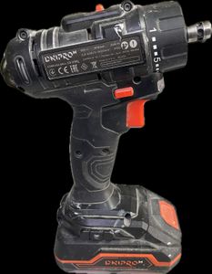 Б/в Шурупокрут Dnipro-M cd-218q 1акб 2ah зп 01-200888595