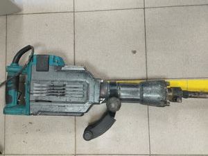 Б/в Відбійний молот Makita hm1307сb 01-200887095