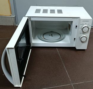 Б/у Микроволновая печь Elenberg ms 2007 m 01-200896634