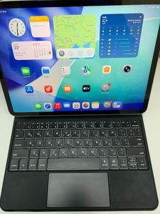 Б/в Планшет Apple ipad pro 11 2022 wi-fi 128gb 01-200900741