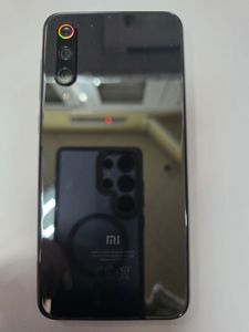 Б/в Мобільний телефон Xiaomi mi 9 se 6/64gb 01-200905999