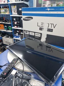 Б/у Телевизор Samsung ue24h4070 01-200907109
