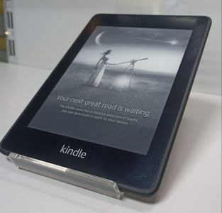Б/у Электронная книга Amazon kindle paperwhite 10th gen 8gb 01-200912867