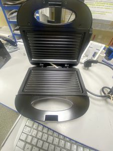 Б/в Бутербродниця Home Essentials ast-2000b/01 01-200922220