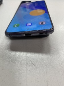 Б/в Мобільний телефон Samsung galaxy s21 5g 8/128gb 01-200935782