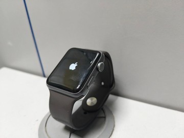 Б/у Смарт-часы Apple watch series 3 gps 42mm aluminium case 01-200975024