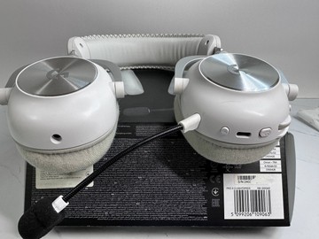 Б/в Навушники Logitech g pro x2 lightspeed 01-200986837