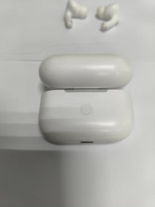 Б/в Навушники Apple airpods pro 2nd generation magsafe 01-200998834