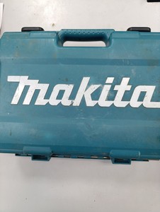 Б/в Шурупокрут Makita df333d 2акб 1.5ah зп 01-201007294