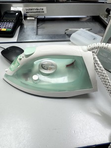 Б/у Утюг Steam Iron hg06892g 01-201011394