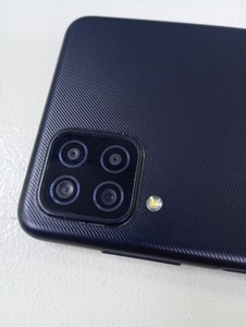 Б/в Мобільний телефон Samsung galaxy a12 sm-a127f 3/32gb 01-201011984