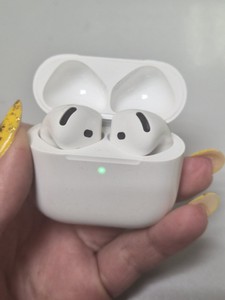 Б/в Навушники Apple airpods 4 01-201065745