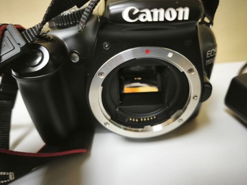 Б/в Фотоапарат Canon eos 1100d + ef-s 18-55mm 1:3.5-5.6 01-201079958