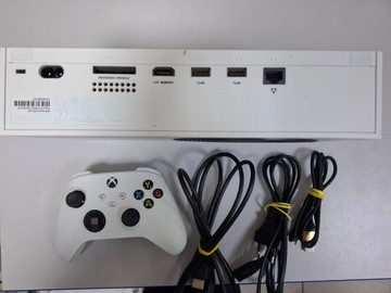Б/у Игровая приставка Microsoft xbox series s 512gb 01-201092213