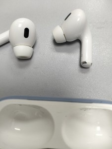 Б/у Навушники Apple airpods pro 2nd generation with magsafe charging case usb-c 01-201147511