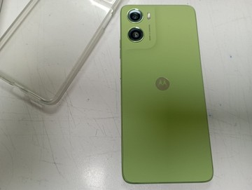 Б/в Мобільний телефон Motorola moto g06 4g 4/64gb 01-201159628