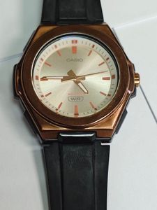 Б/в Годинник Casio lwa-300h 01-200545247