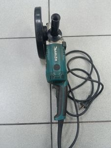 01-200636518: Makita ga9020