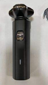 01-200616568: Shaver 105105