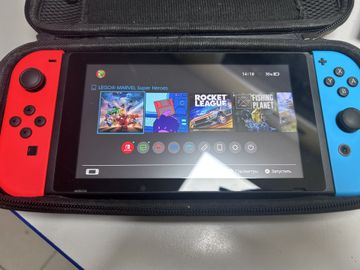 01-200759878: Nintendo switch