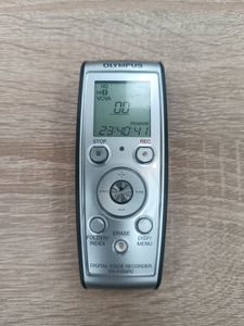 01-200777298: Olympus vn-4100pc