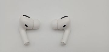01-200790838: Apple airpods pro
