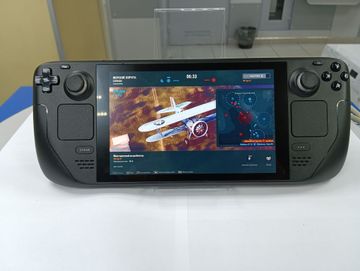 Б/в Ігрова приставка Valve steam deck 512 gb 01-200635686