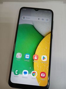 Б/в Мобільний телефон Samsung galaxy j5 j530 2/16gb 01-200804153