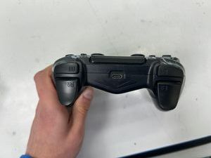 Б/в Геймпад Gioteck vx4ps4-63-mu 01-200807774