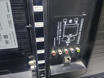 Б/у Телевизор Samsung ue50ru7172 01-200809388