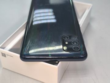 Б/в Мобільний телефон Samsung a515f galaxy a51 4/64gb 01-200809729