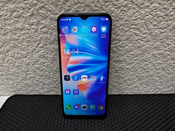 Б/в Мобільний телефон Tecno spark 6 go ke5j 3/64gb 01-200825356