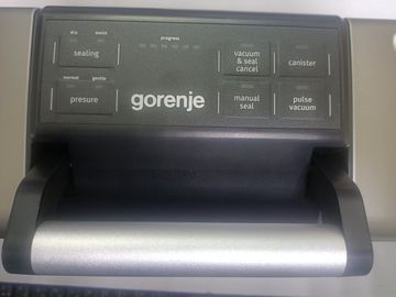 Б/в Вакуумний пакувальник Gorenje vs120e pro 01-200784077