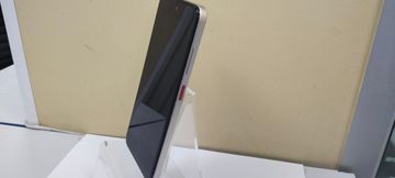 Б/у Мобильный телефон Zte nubia v70 8/256gb 01-200838591