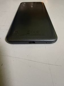 Б/в Мобільний телефон Motorola moto e6 2/32gb xt2053-6 01-200840186